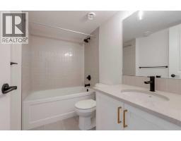 1402 Bayview Crescent Sw, Airdrie, AB T4B5N9 Photo 34