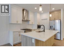1402 Bayview Crescent Sw, Airdrie, AB T4B5N9 Photo 10