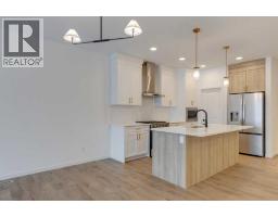 1402 Bayview Crescent Sw, Airdrie, AB T4B5N9 Photo 11