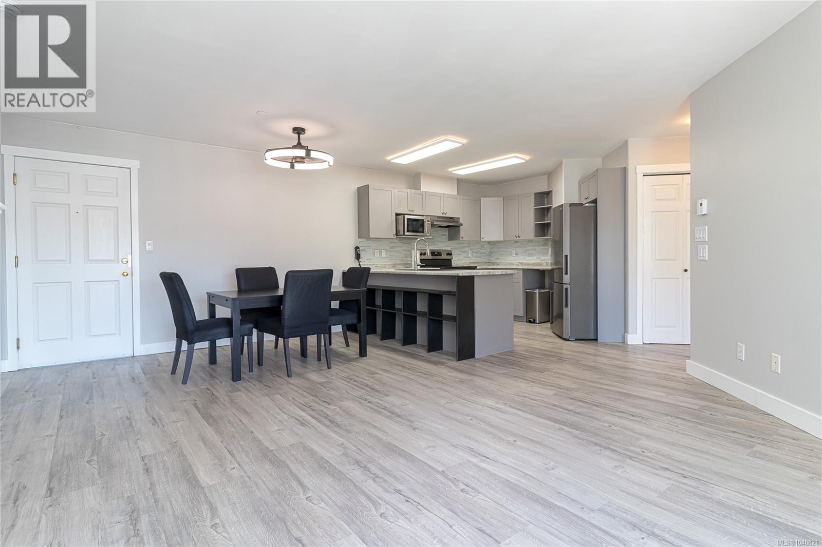 #401 893 Hockley Ave - Image 13