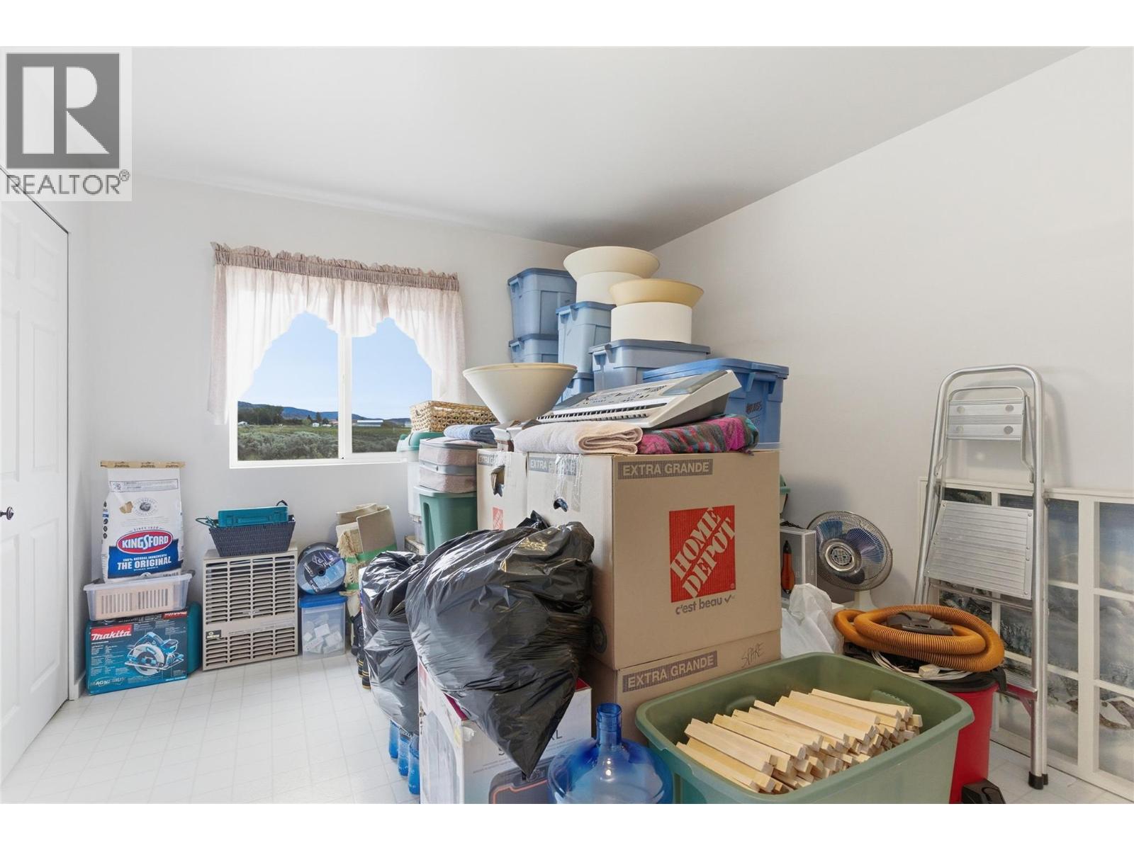 6584 PINECREST Drive - 13