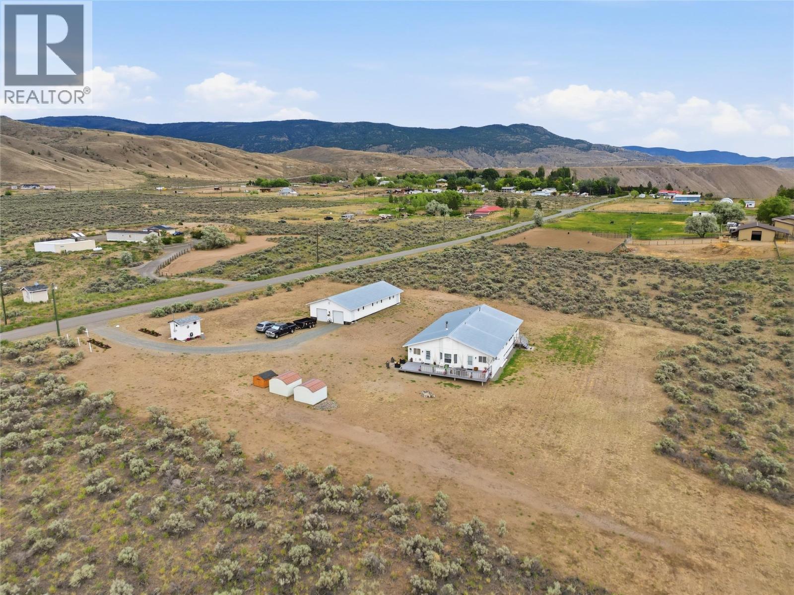 6584 PINECREST Drive - 1