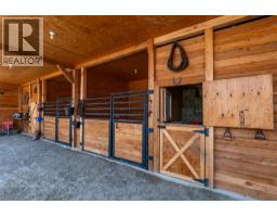 1918 Shuswap Road E, Kamloops, BC V2H1S9 Photo 86