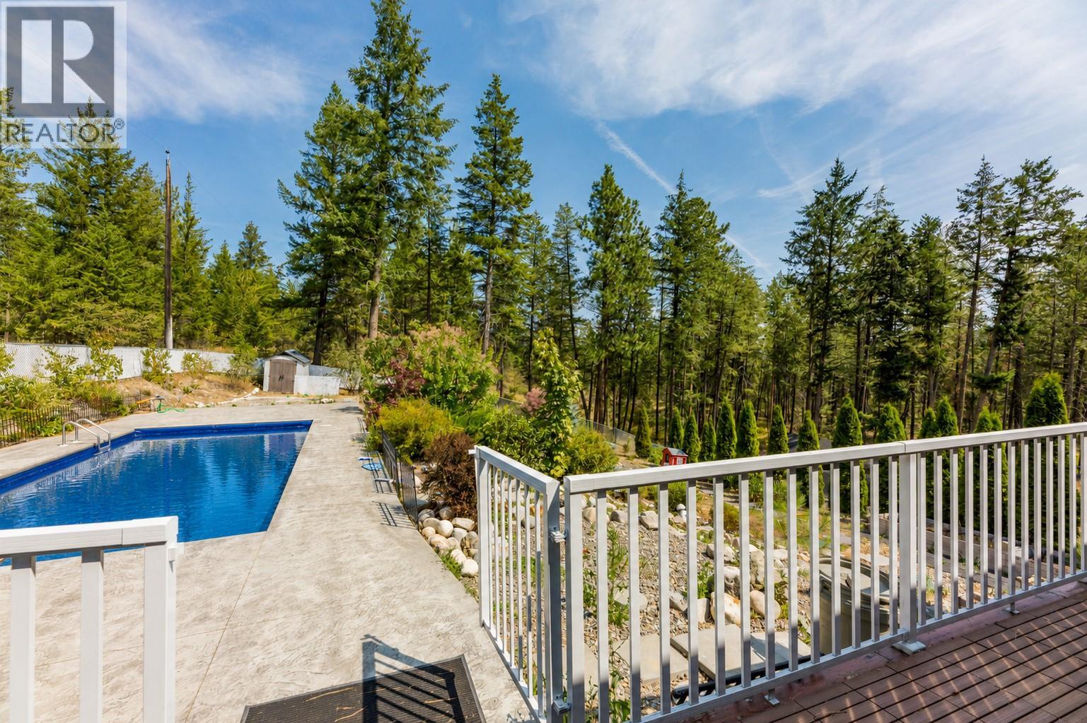 750 Firwood Road - 64
