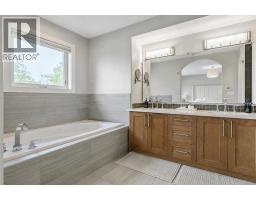 5013 23 Avenue Nw, Calgary, AB T2M4N5 Photo 28