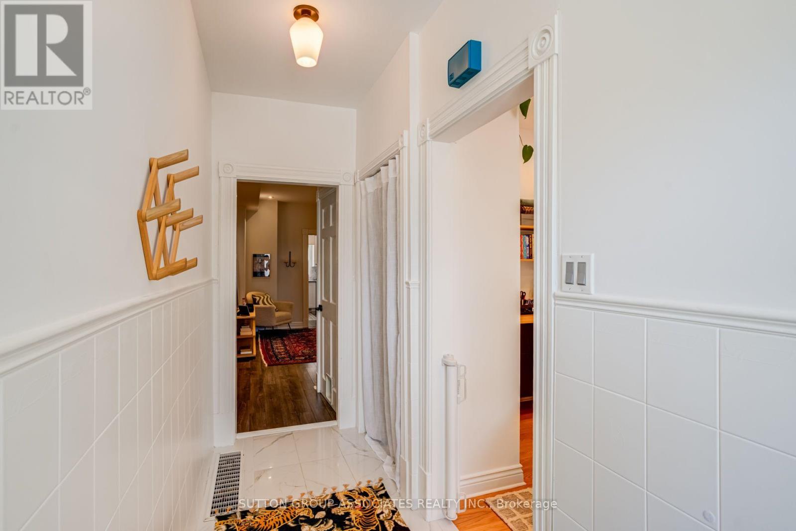 165 SHERIDAN AVENUE - 3