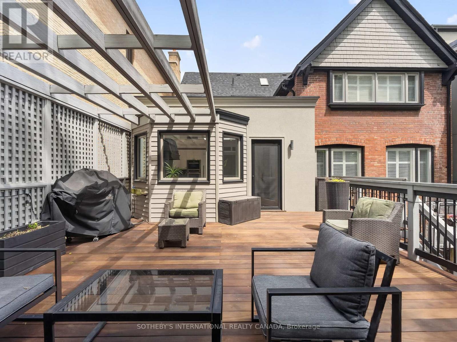 70 ORIOLE ROAD - 31