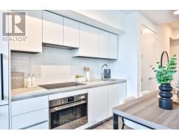 210 - 25 Frederick Todd Way, Toronto, ON M4G0C9 Photo 13