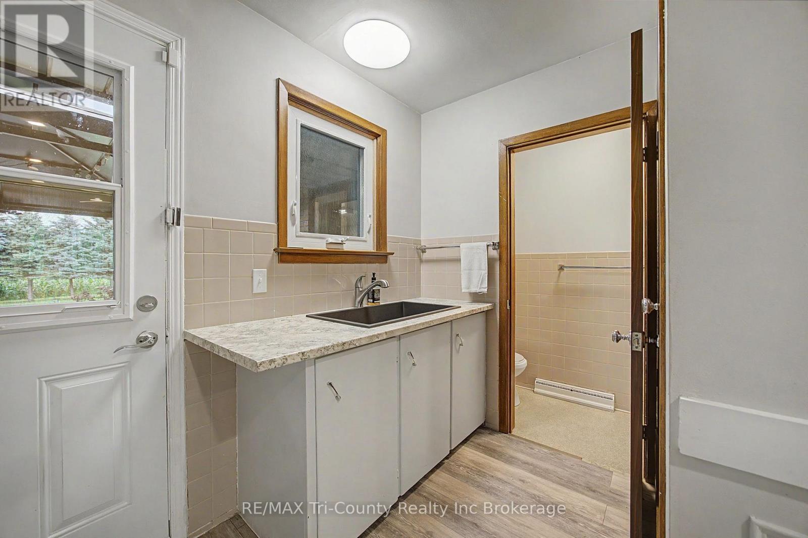34 ALBERT STREET - 22