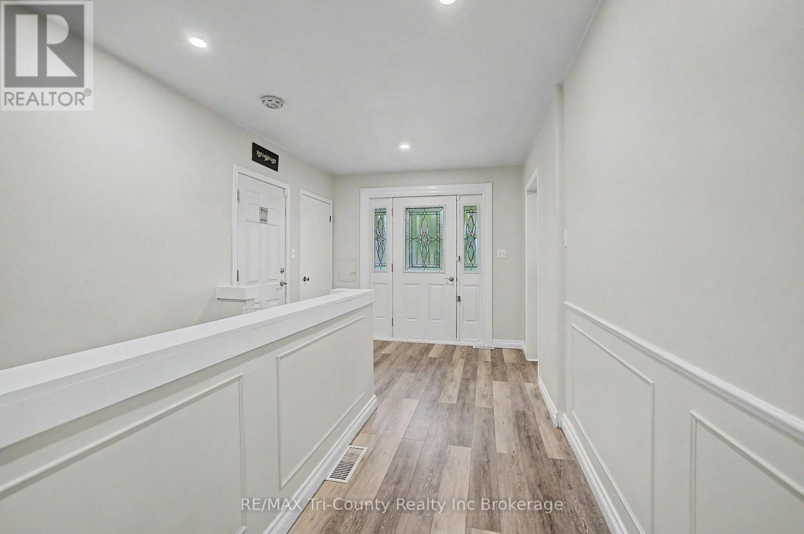 34 ALBERT STREET - 24