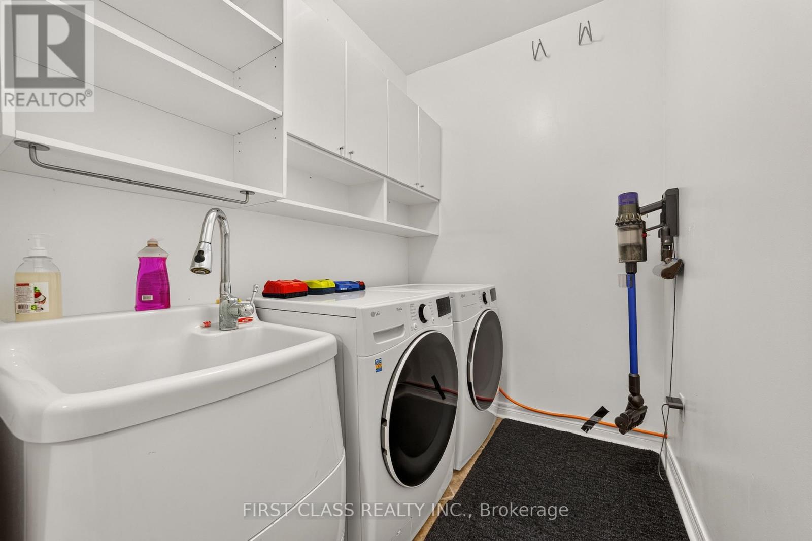 44 PAMGREY ROAD - 15