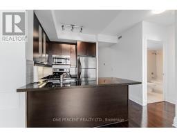 401 - 21 Upper Duke Crescent, Markham, ON L6G0B7 Photo 11