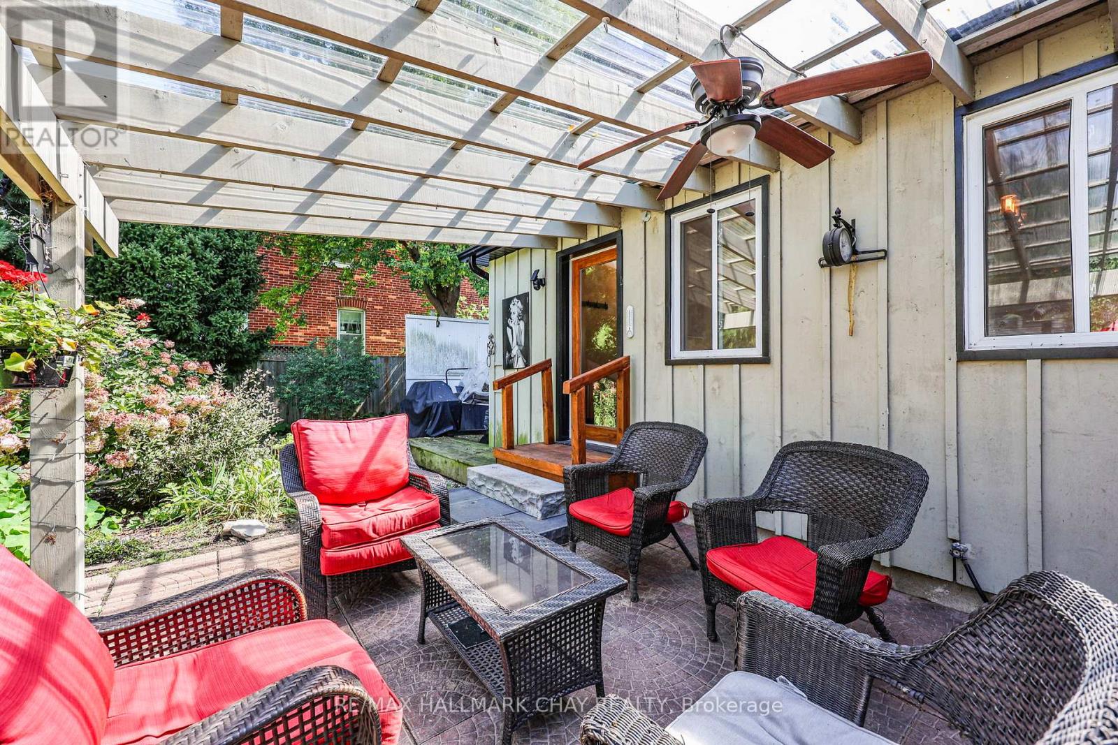 8128 MAIN STREET - 37