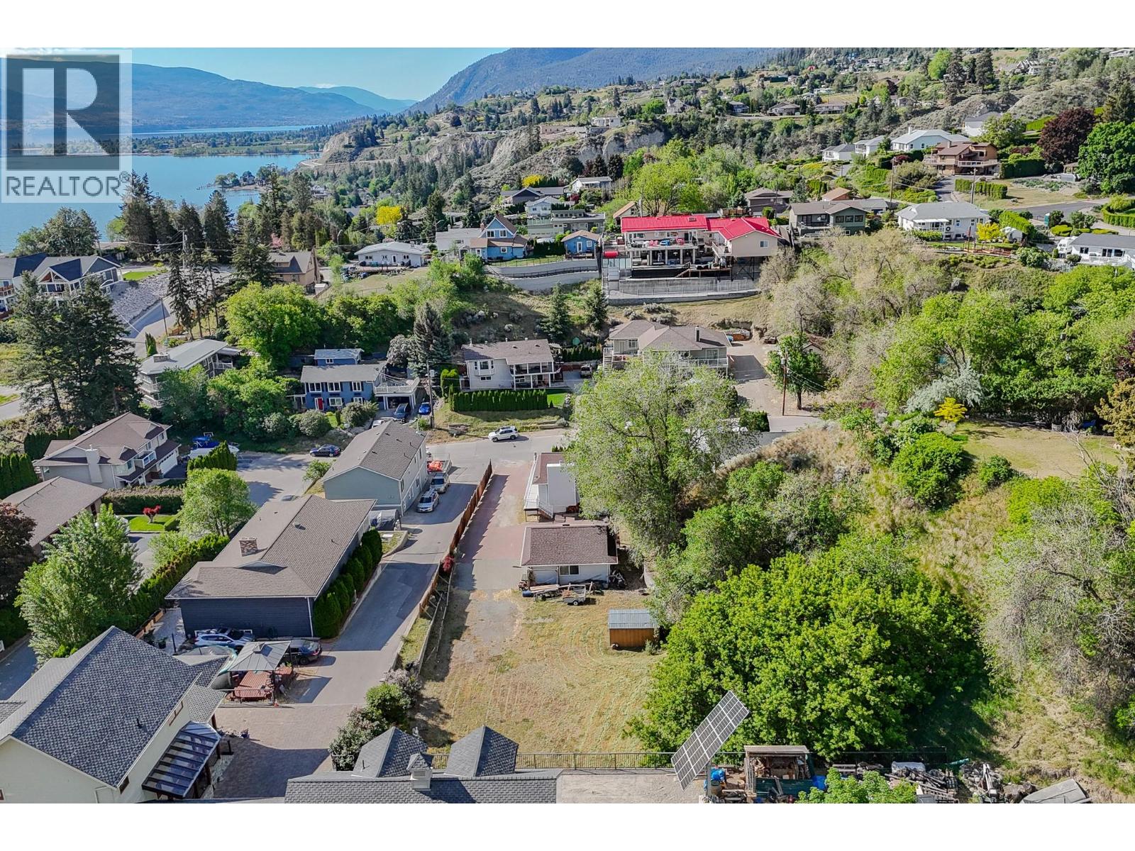 6108 Austin Street, Summerland