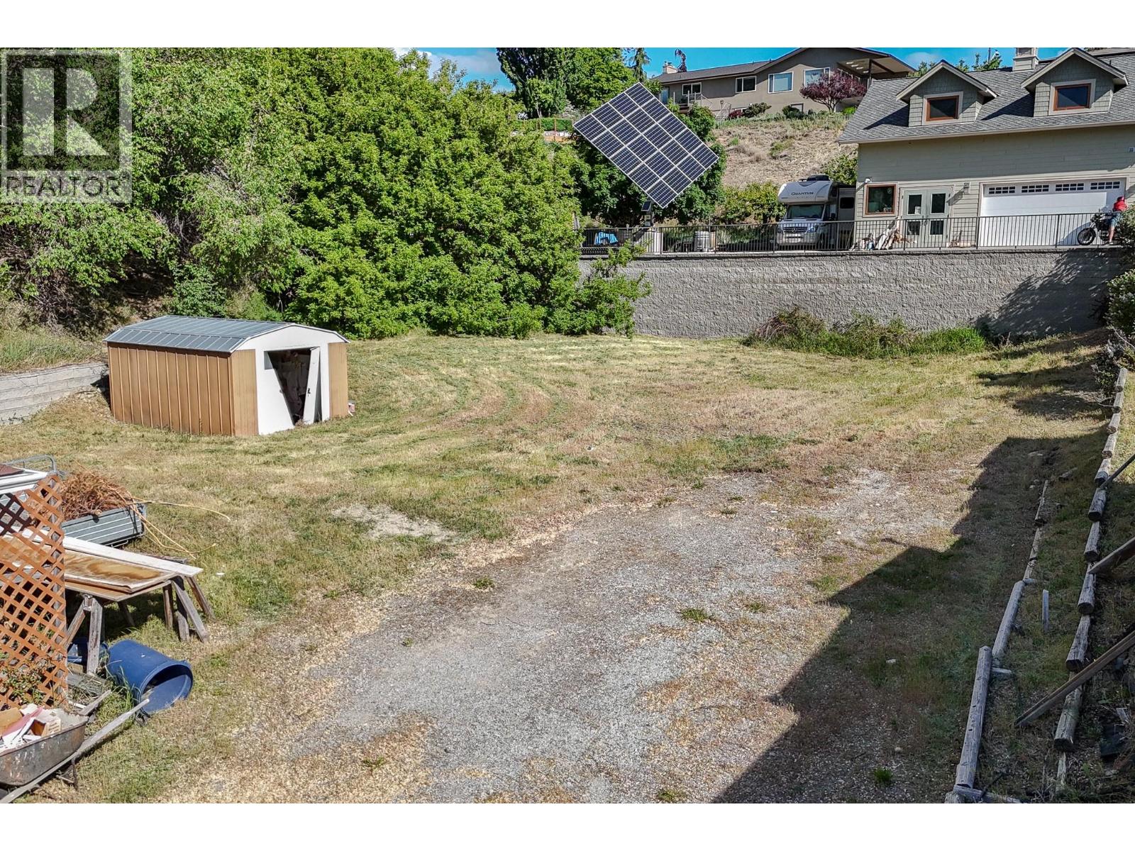 6108 Austin Street, Summerland