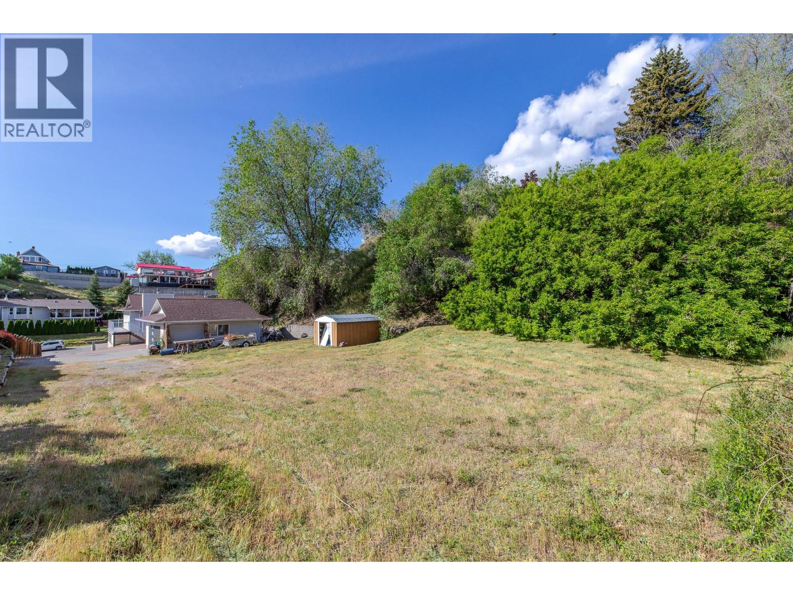 6108 Austin Street, Summerland