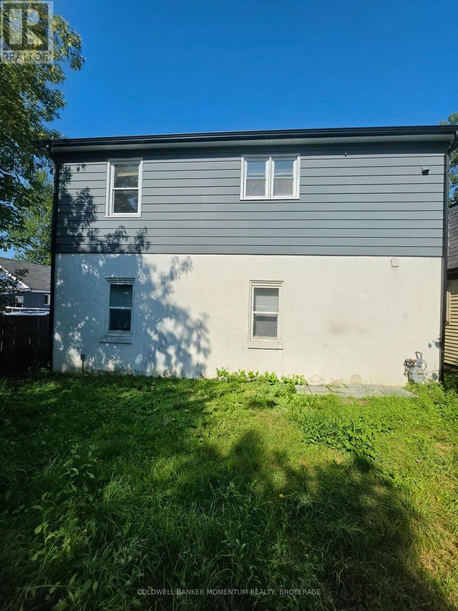 10 DUNLOP STREET, Fort Erie (Central) — photo 2