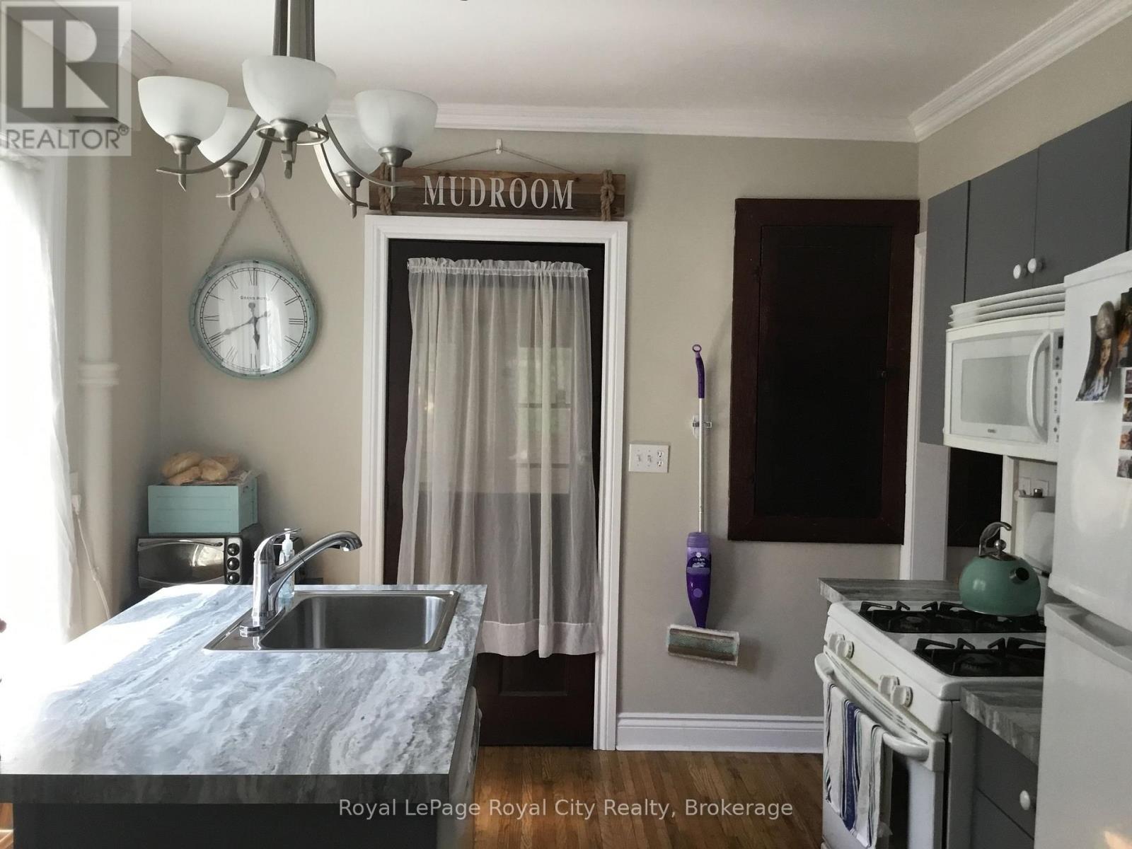 170 ARTHUR STREET S, Guelph (St. Patrick's Ward) — photo 5