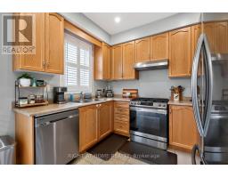 7201 Triumph Lane, Mississauga, ON L5N0C5 Photo 9