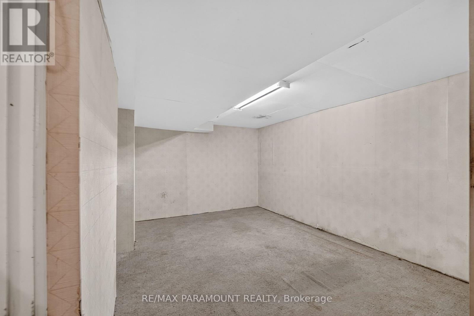 177 WEYBRIDGE TRAIL - Image 32
