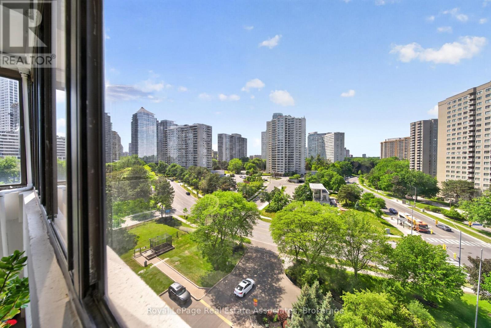#901 1580 MISSISSAUGA VALLEY BOULEVARD - 23