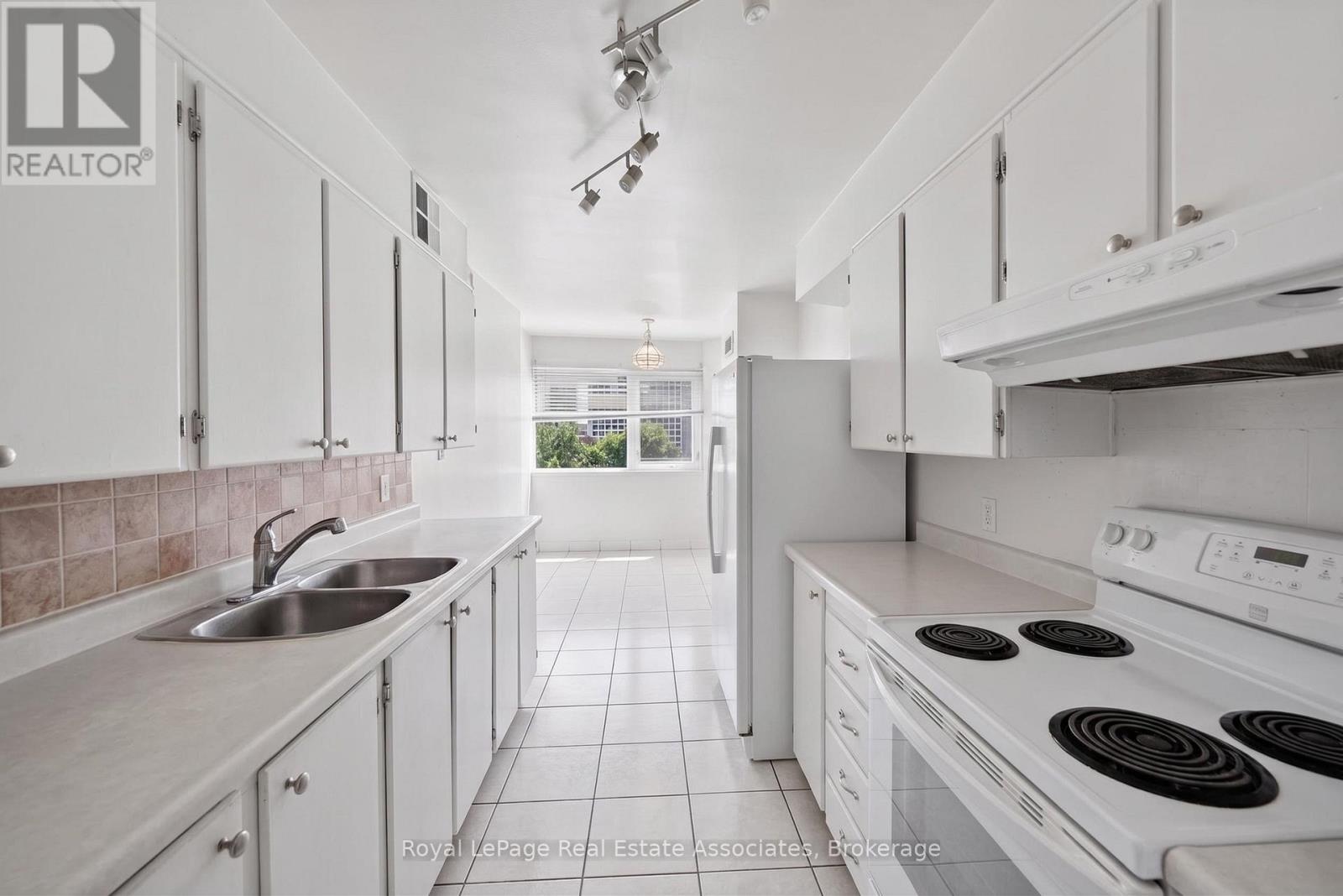 #901 1580 MISSISSAUGA VALLEY BOULEVARD - 7
