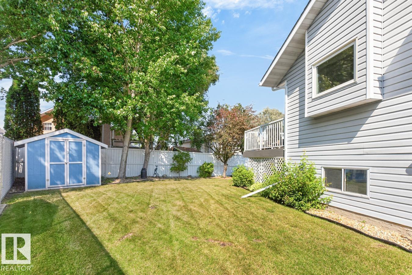 133 MEADOWVIEW DR - 44