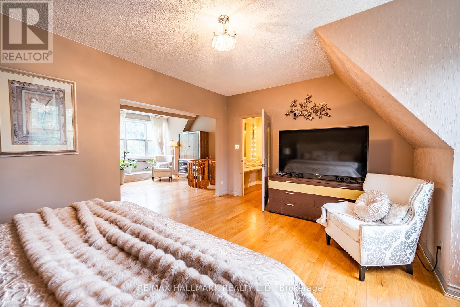 23 FORFARDALE ROAD - Image 31