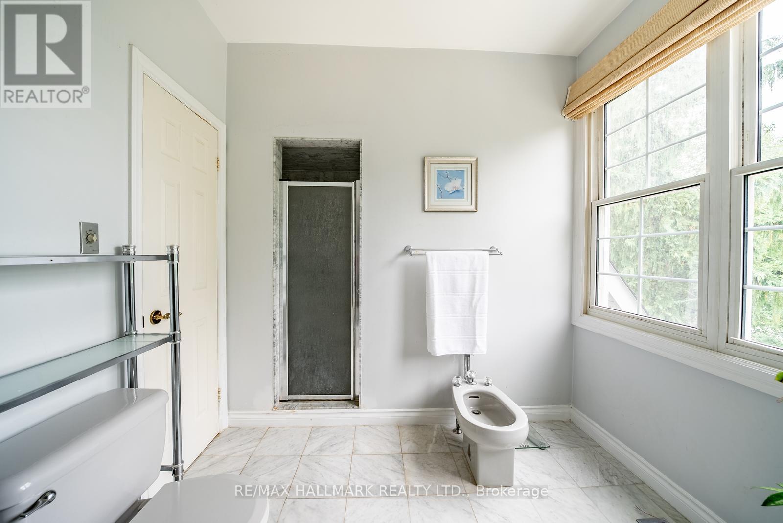 23 FORFARDALE ROAD - Image 35