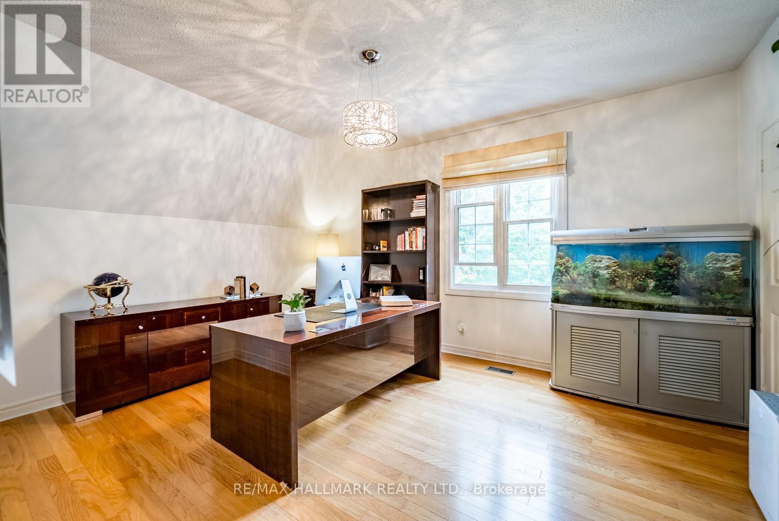23 FORFARDALE ROAD - Image 27