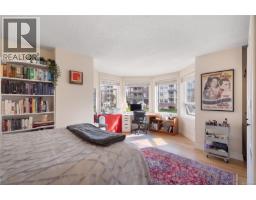 318 10 Paul Kane Pl, Victoria, BC V9A7J8 Photo 19