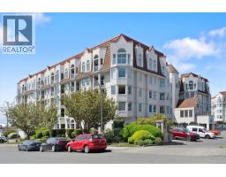 318 10 Paul Kane Pl, Victoria, BC V9A7J8 Photo 26