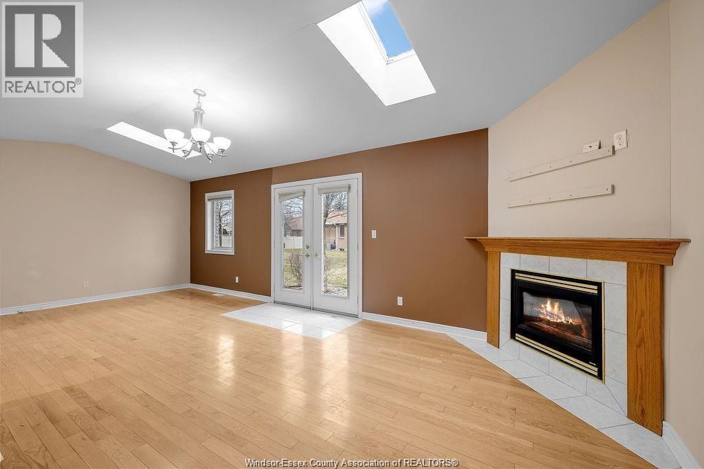 850 HACIENDA COURT, Windsor — photo 9