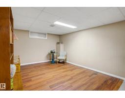 10715 50 St Nw, Edmonton, AB T6A2E3 Photo 26