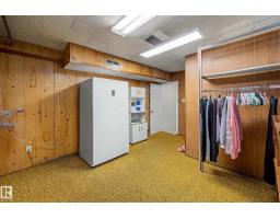 10715 50 St Nw, Edmonton, AB T6A2E3 Photo 35