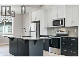 4pc Bathroom - 1122 Cobblestone Boulevard Sw, Airdrie, AB T4B5W5 Photo 9