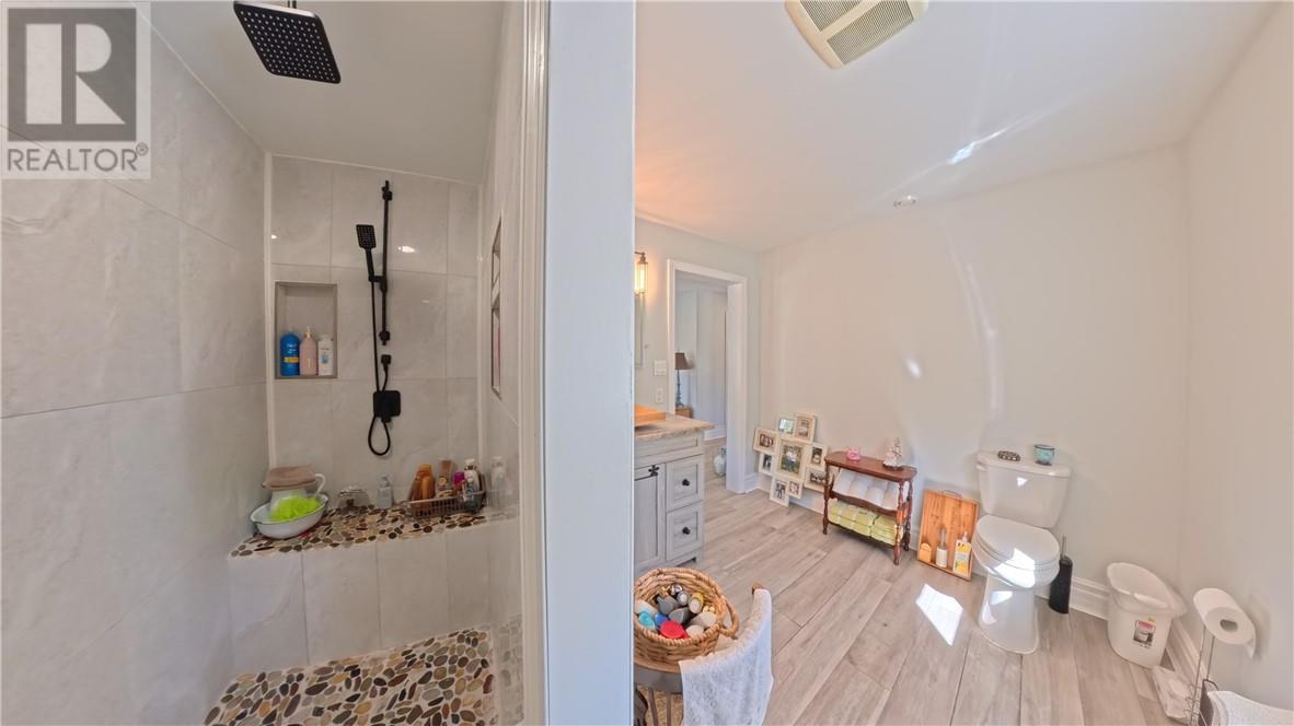 14 Maplewood Trail - 19