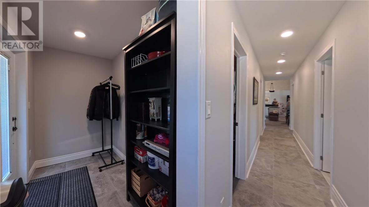 14 Maplewood Trail - 23