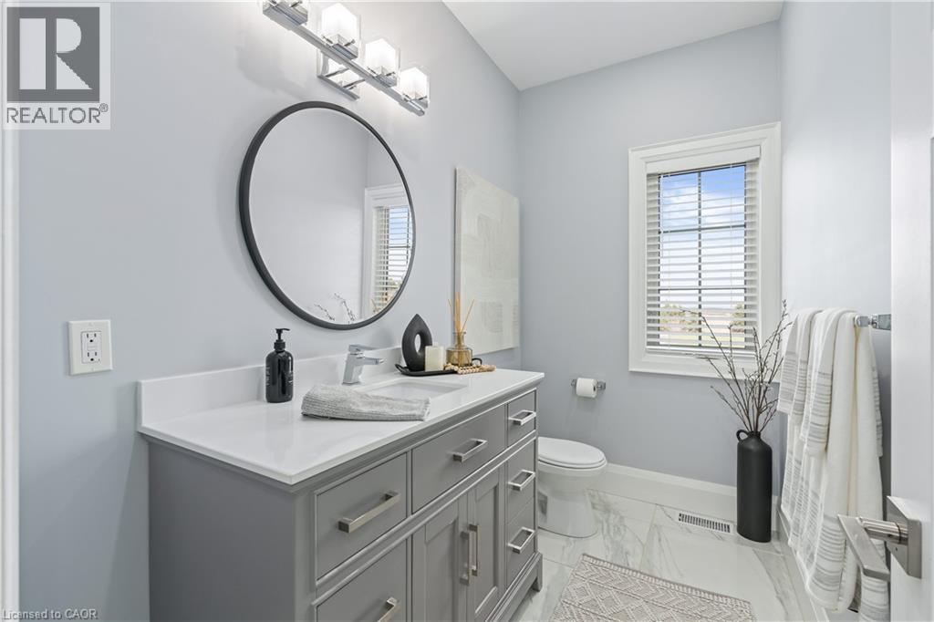 9677 TENTH Sideroad - 35