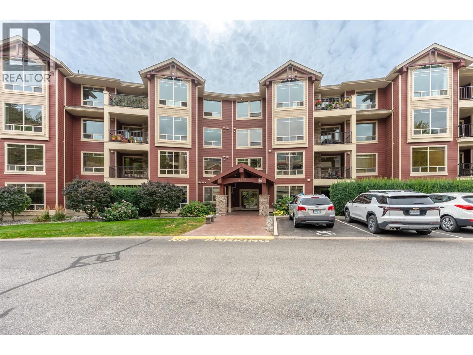 #112 2750 Auburn Road - 36