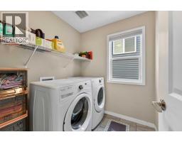 15 Fireside Crescent - photo 32