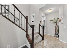 15 Fireside Crescent - photo 4