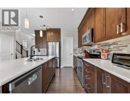15 Fireside Crescent - photo 8