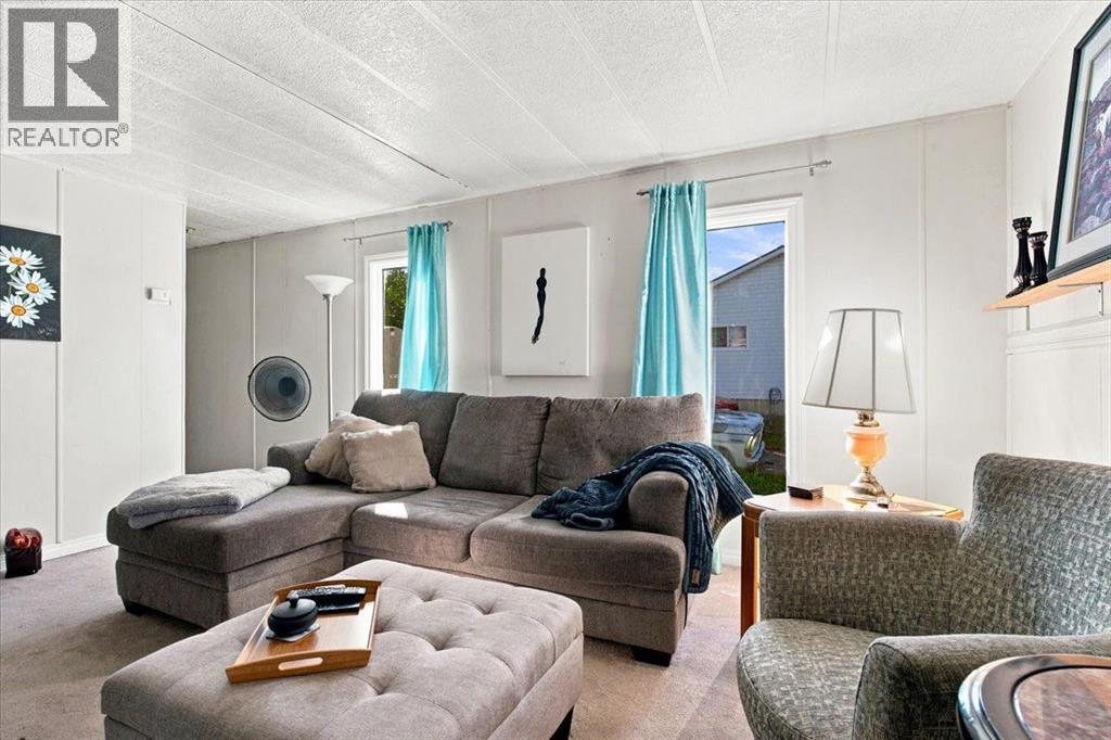10203 99 Avenue - Image 9
