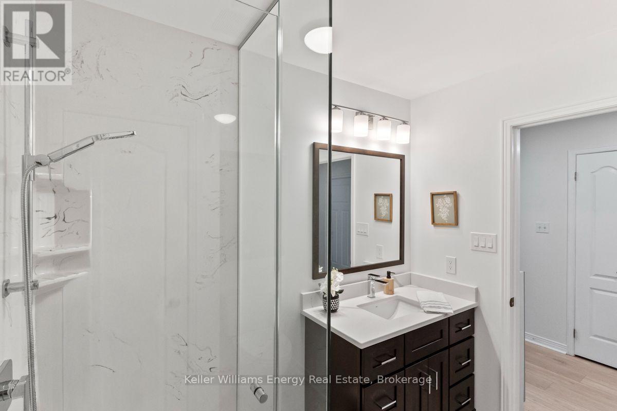 92 GEORGE REYNOLDS DRIVE - 25