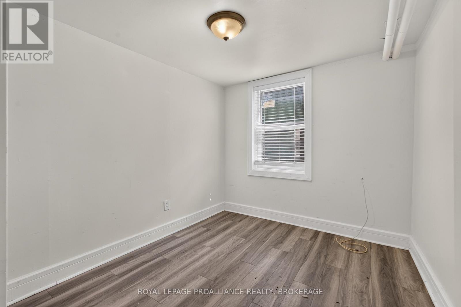 196 YORK STREET - 9