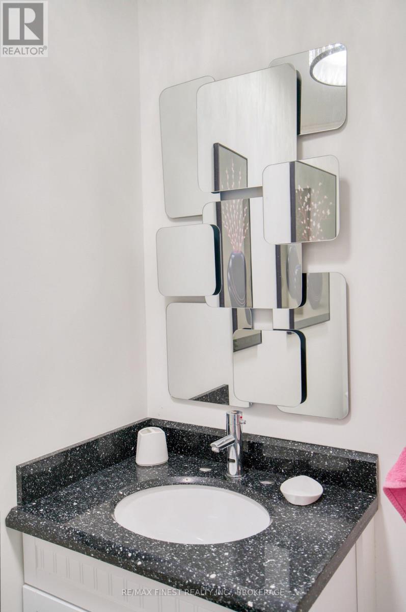 1252 CLEMENT ROAD - Image 29