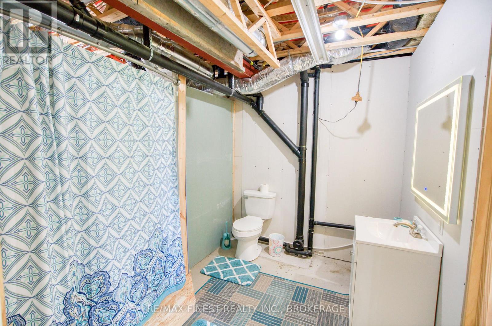 1252 CLEMENT ROAD - Image 31