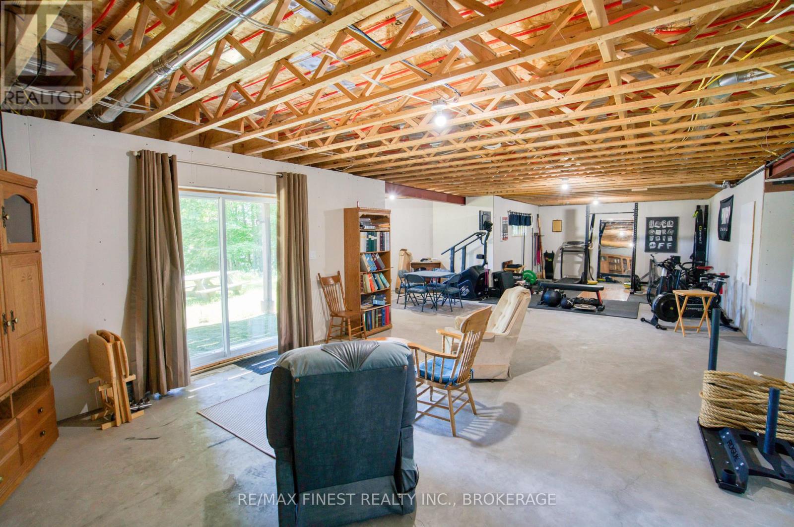 1252 CLEMENT ROAD - Image 36