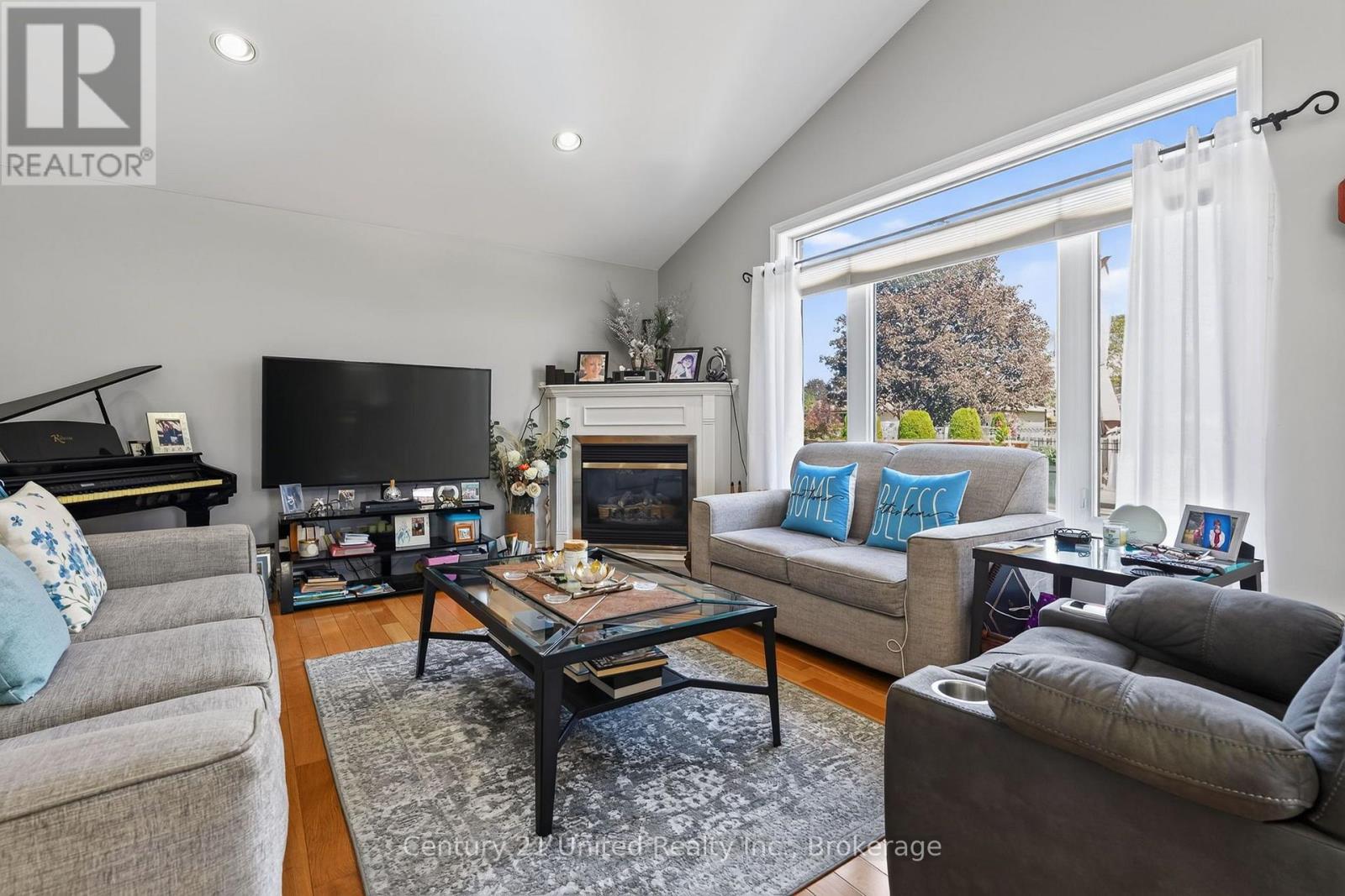 65 DIVISION STREET - 14